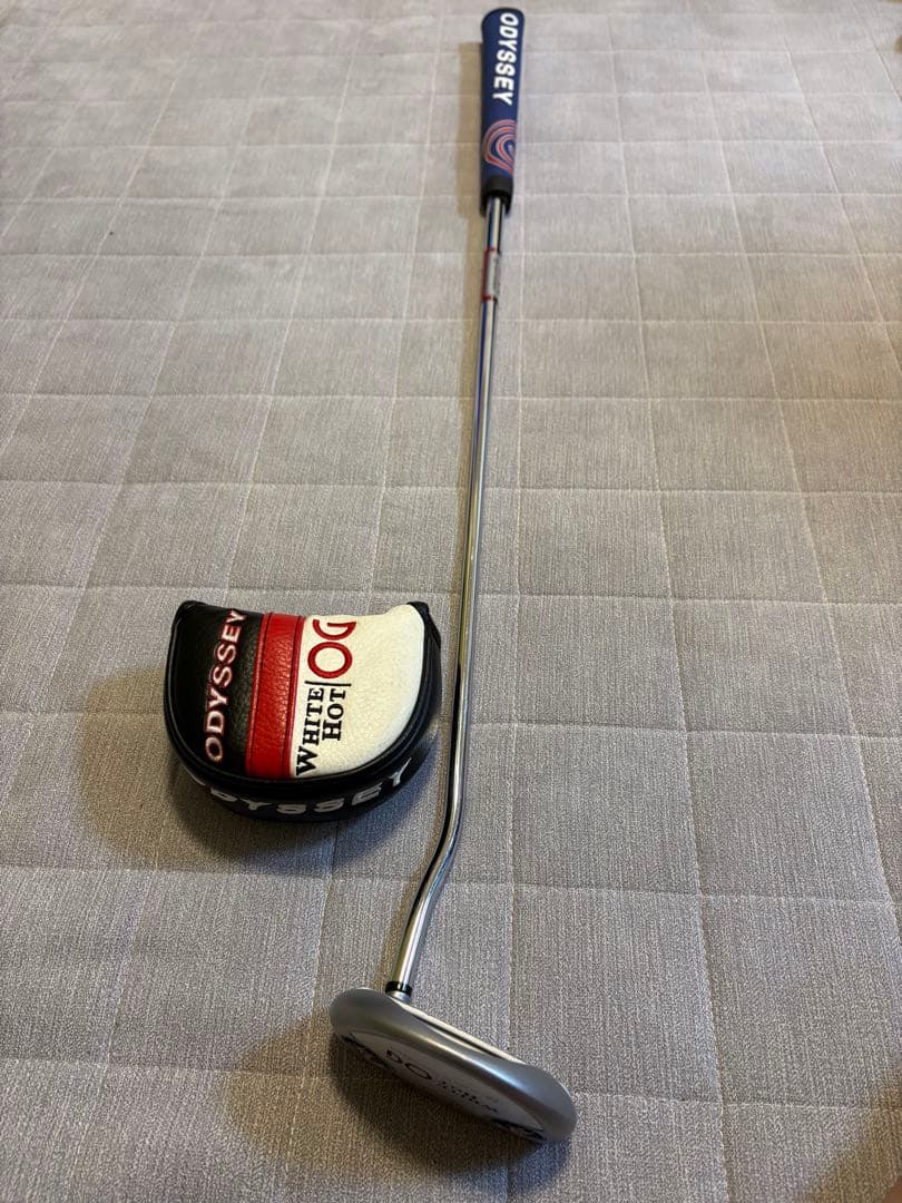 ODYSSEY WHITE HOT OG パター ROSSIE
