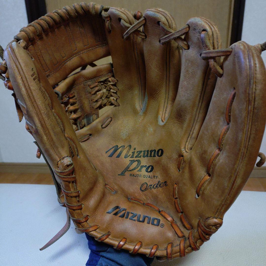 ミズノプロ　松坂大輔モデル硬式オーダーグローブ　信義刻印