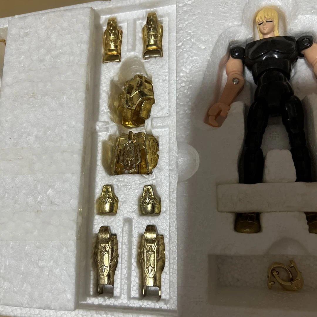 聖闘士星矢　　バルゴクロス