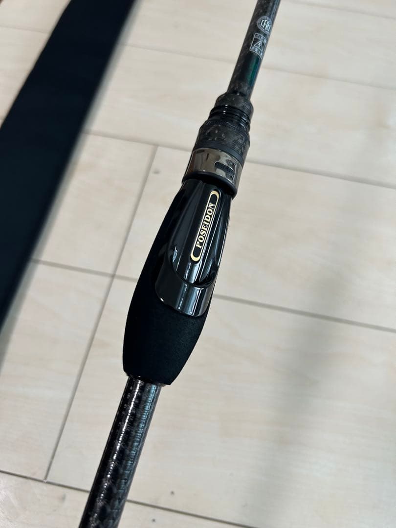 ソルティーセンセーション スペリオル マニューバー　SPRS-84M-T 中古