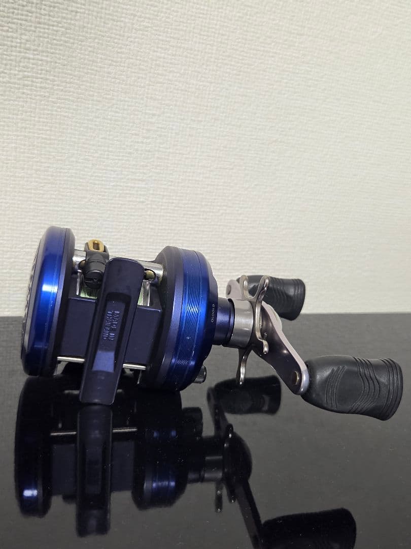 美品　DAIWA ベイヤード　150L　左巻　PE新品　ボートシーバス　ジギング