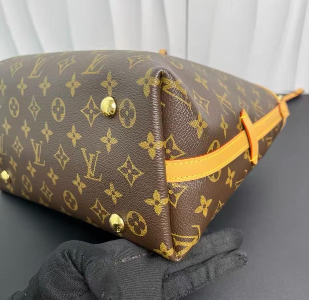 Louis *Vuitton モノグラムハンドバッグ
