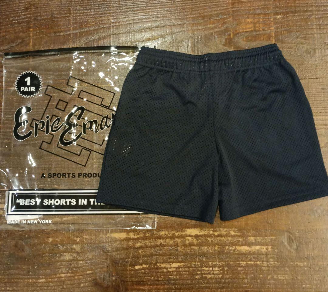 Eric Ernanuel ショートパンツ　子供用サイズM 黒【新品】