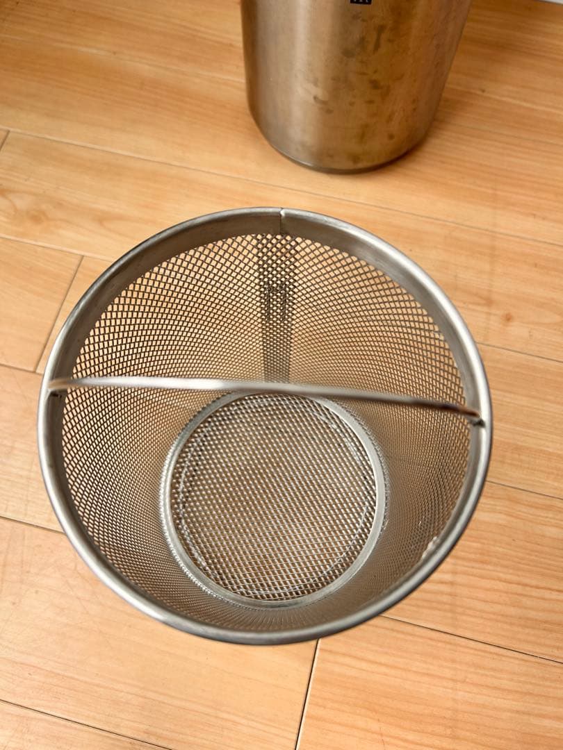 ツヴィリング　ステンレス製パスタ鍋（アスパラガス用鍋）ザル付き