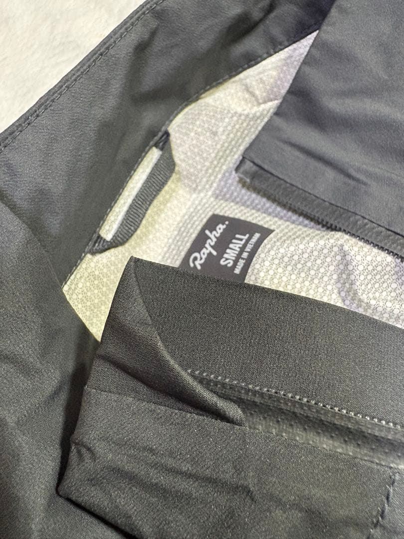ラファ コア レイン ジャケット II グレー メンズ Sサイズ Rapha