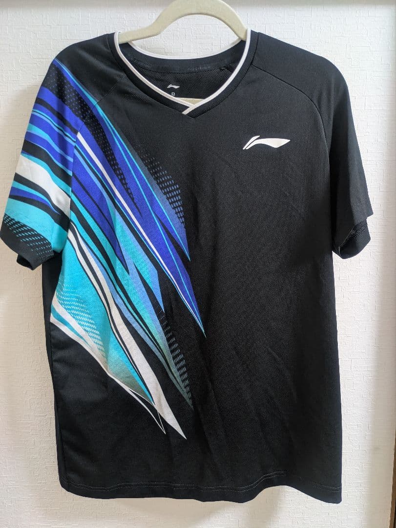 LI-NING バドミントンウェアセット　まとめ売り