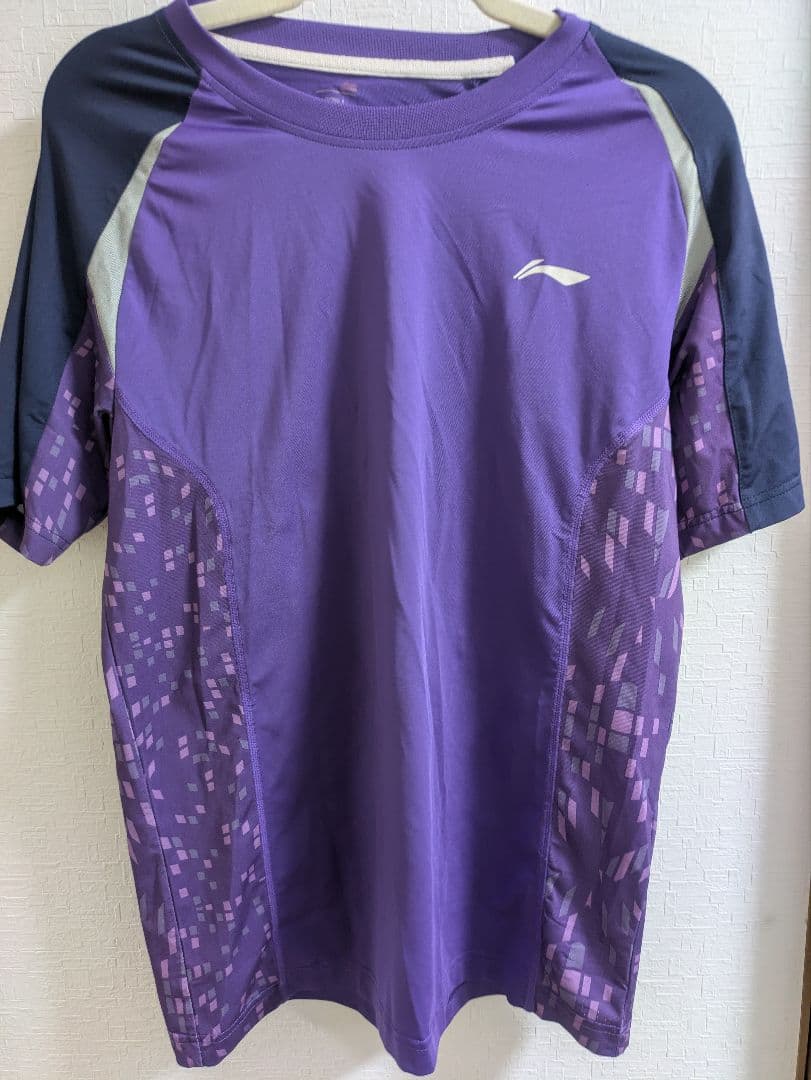 LI-NING バドミントンウェアセット　まとめ売り