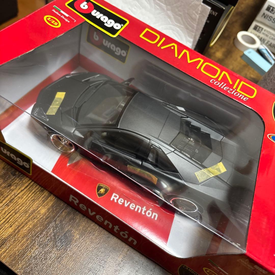 burago ランボルギーニ　レヴェントン　メタリックグレー　ミニカー