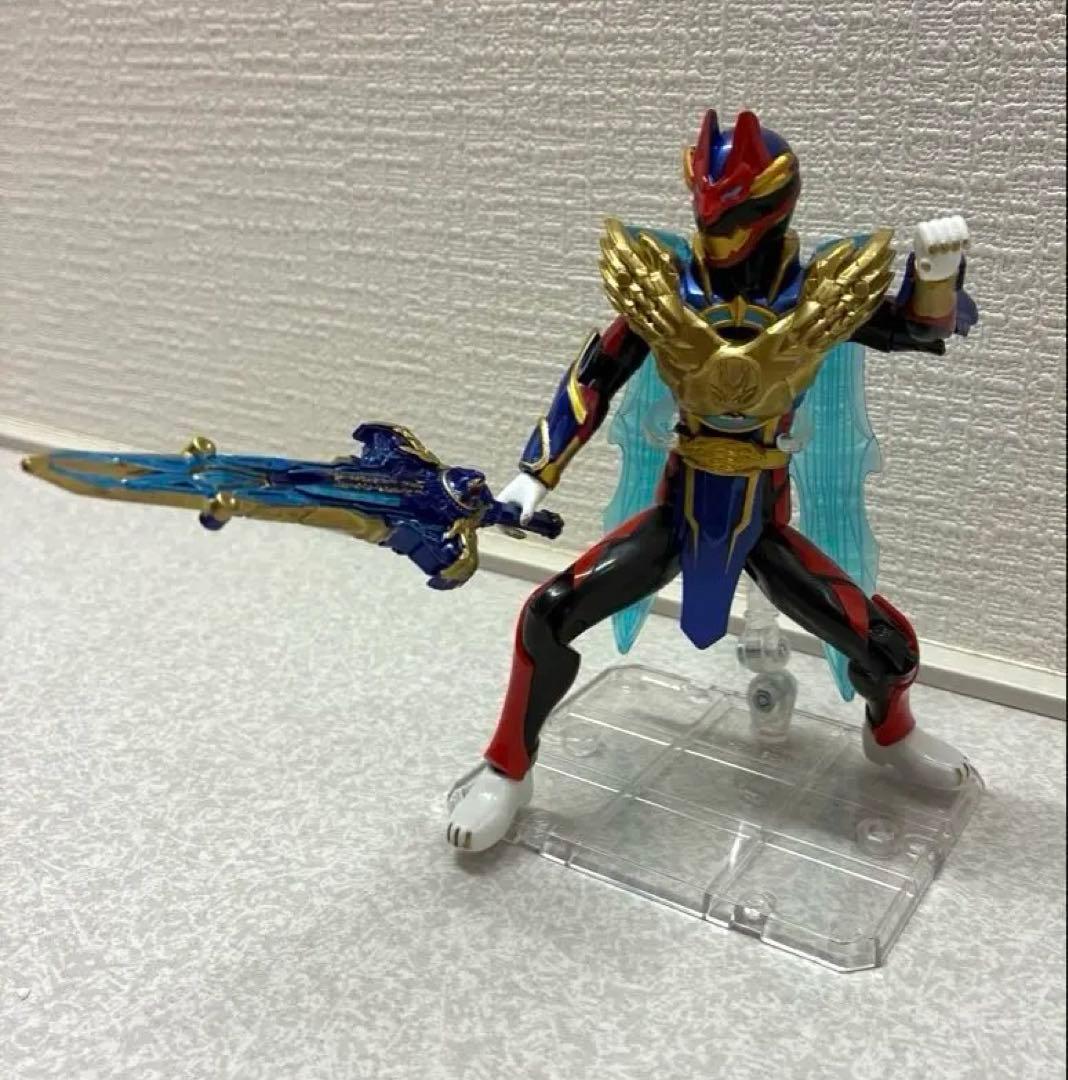 アクションヒーロー　テガソードゴジュウウルフ　塗装品