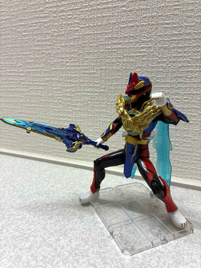 アクションヒーロー　テガソードゴジュウウルフ　塗装品