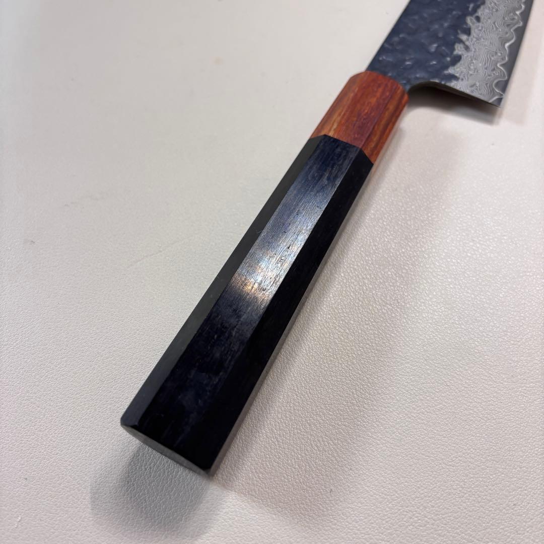 黒打ちダマスカス和牛刀八角柄 和包丁　シェフナイフ 210mm 牛刀'┝