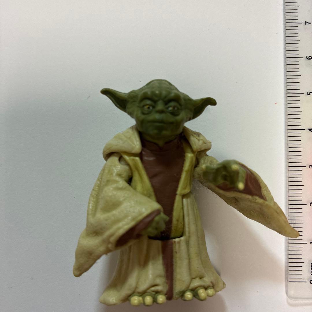 スターウォーズ　ヨーダ　フィギュア
