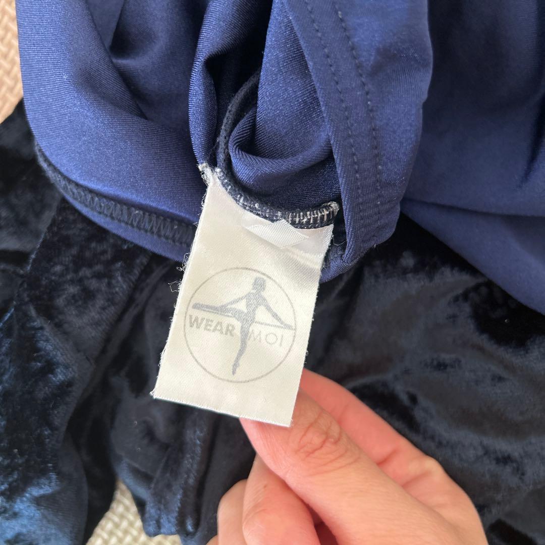 WEAR MOI 紺色レオタード 長袖 Vネック