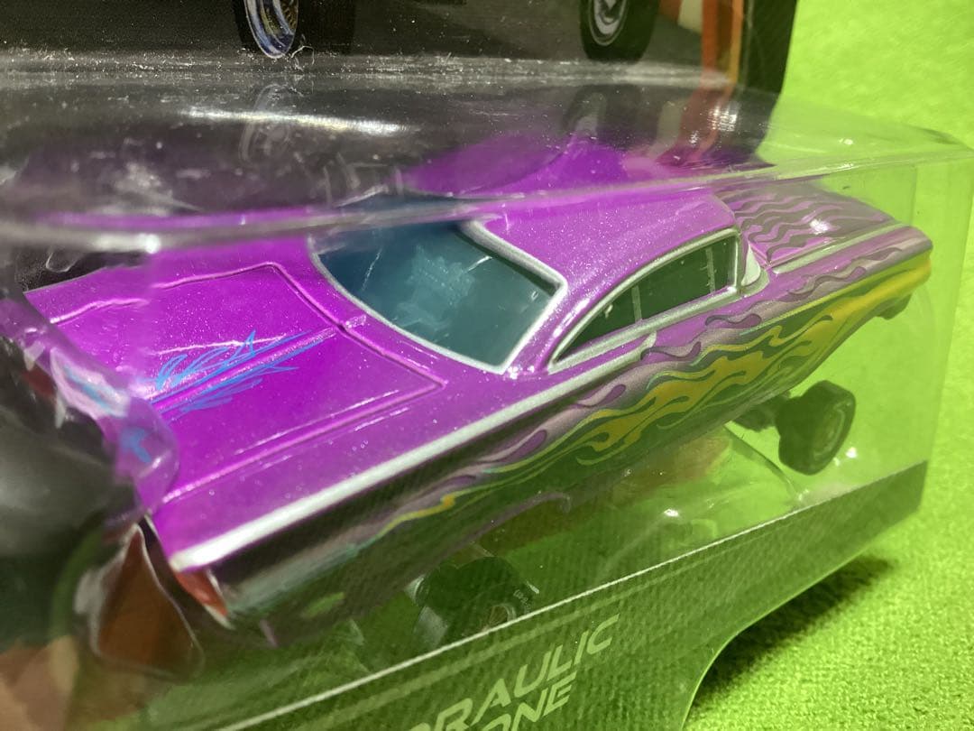 ディズニーカーズ マテル新品 ハイドローリック車高アップサスペンション ラモーン