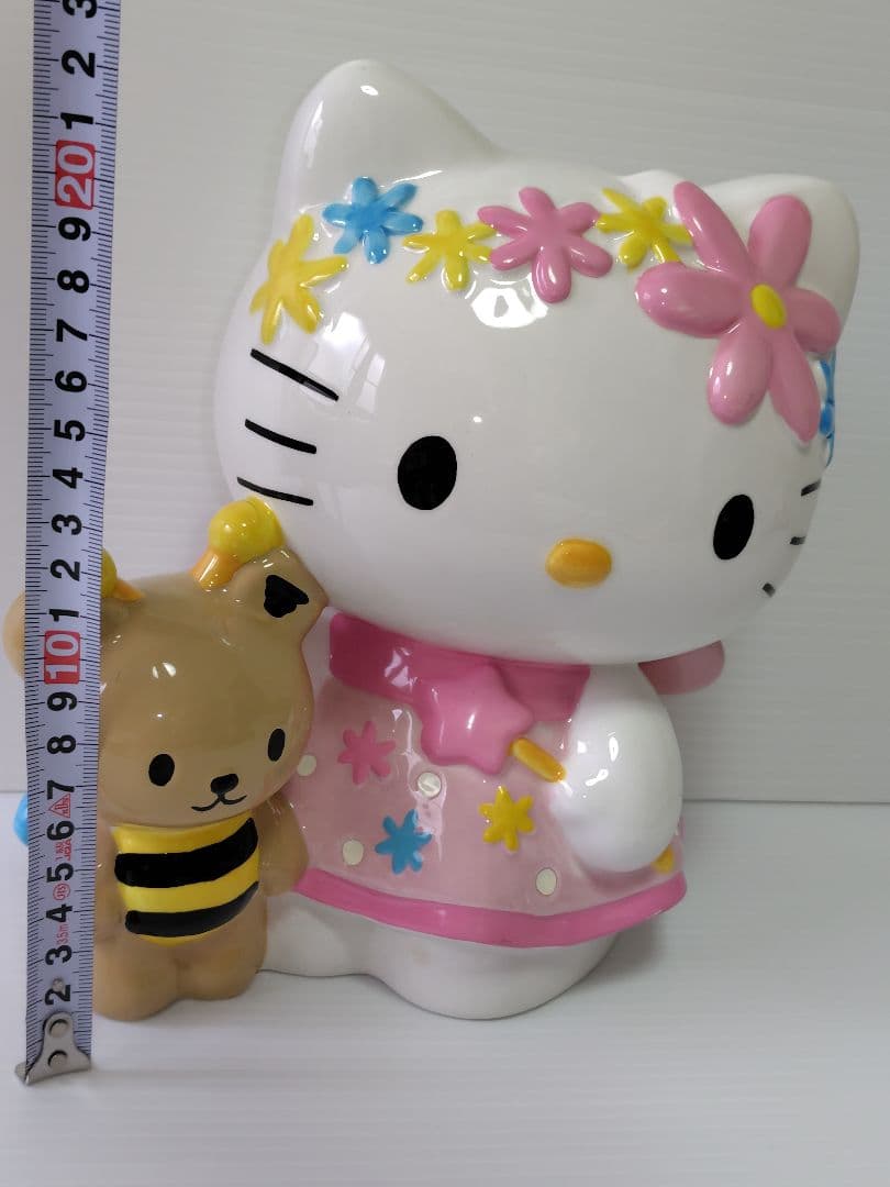 希少　キティちゃん　ハローキティ　貯金箱　陶器　大きめ