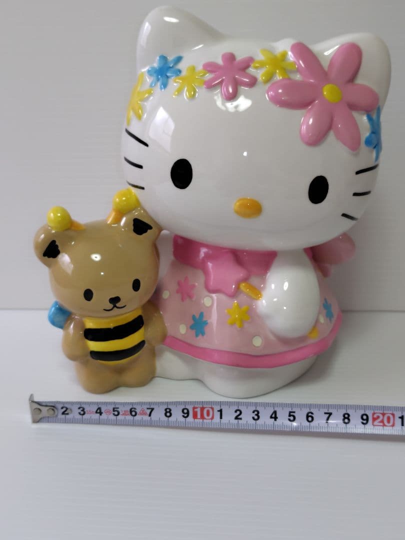 希少　キティちゃん　ハローキティ　貯金箱　陶器　大きめ