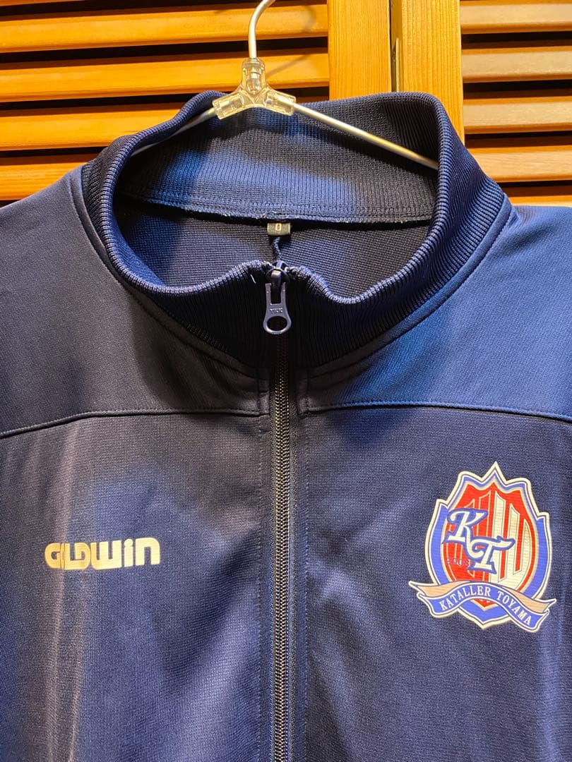 非売品！選手支給品！GOLDWIN カターレ富山 ジャージ上のみ　Oサイズ