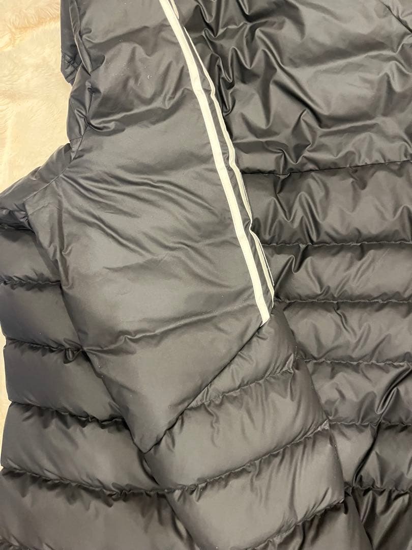 美品　 adidas SHADOW ロングダウン