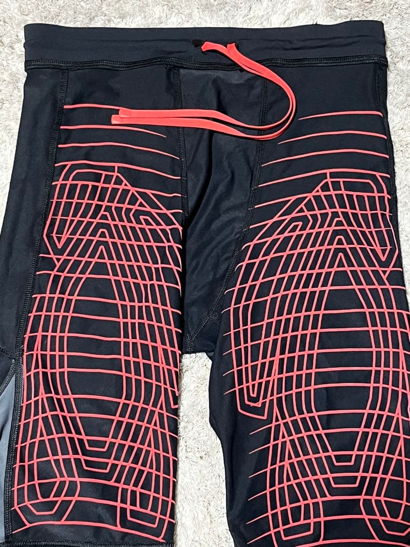 2XU メンズ　ハーフタイツ　Mサイズ