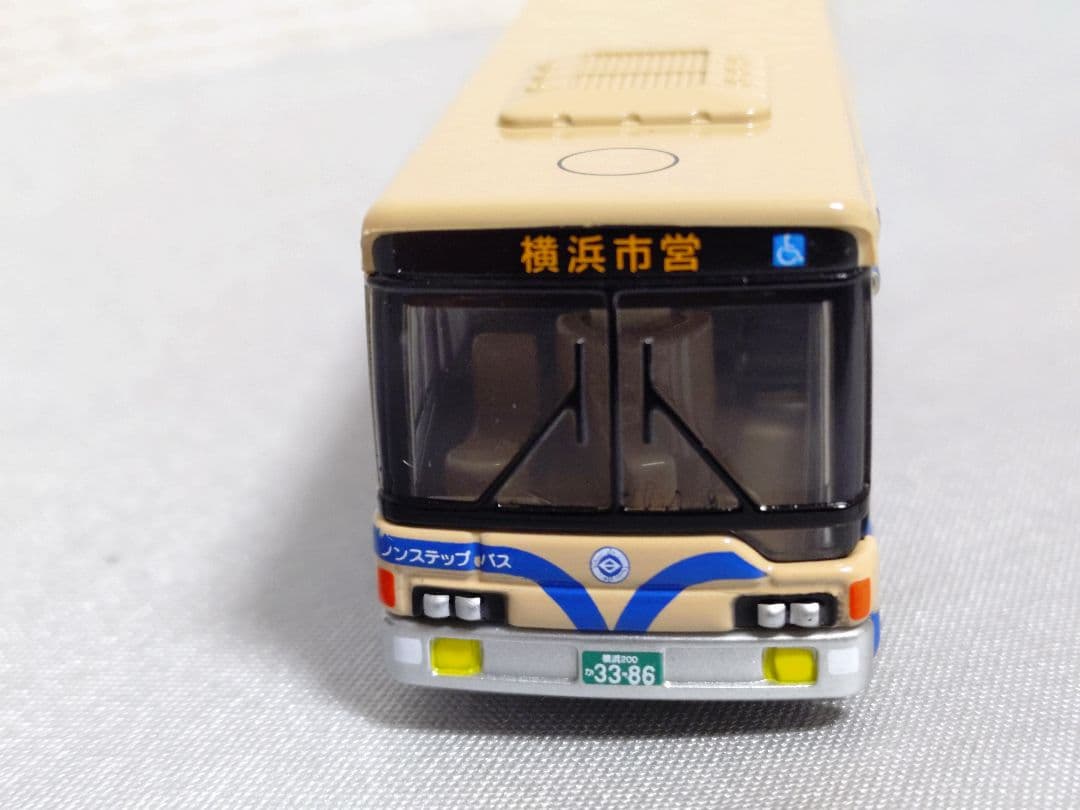 トミカ 横浜市交通局 横浜市営バス 三菱ふそう エアロスター