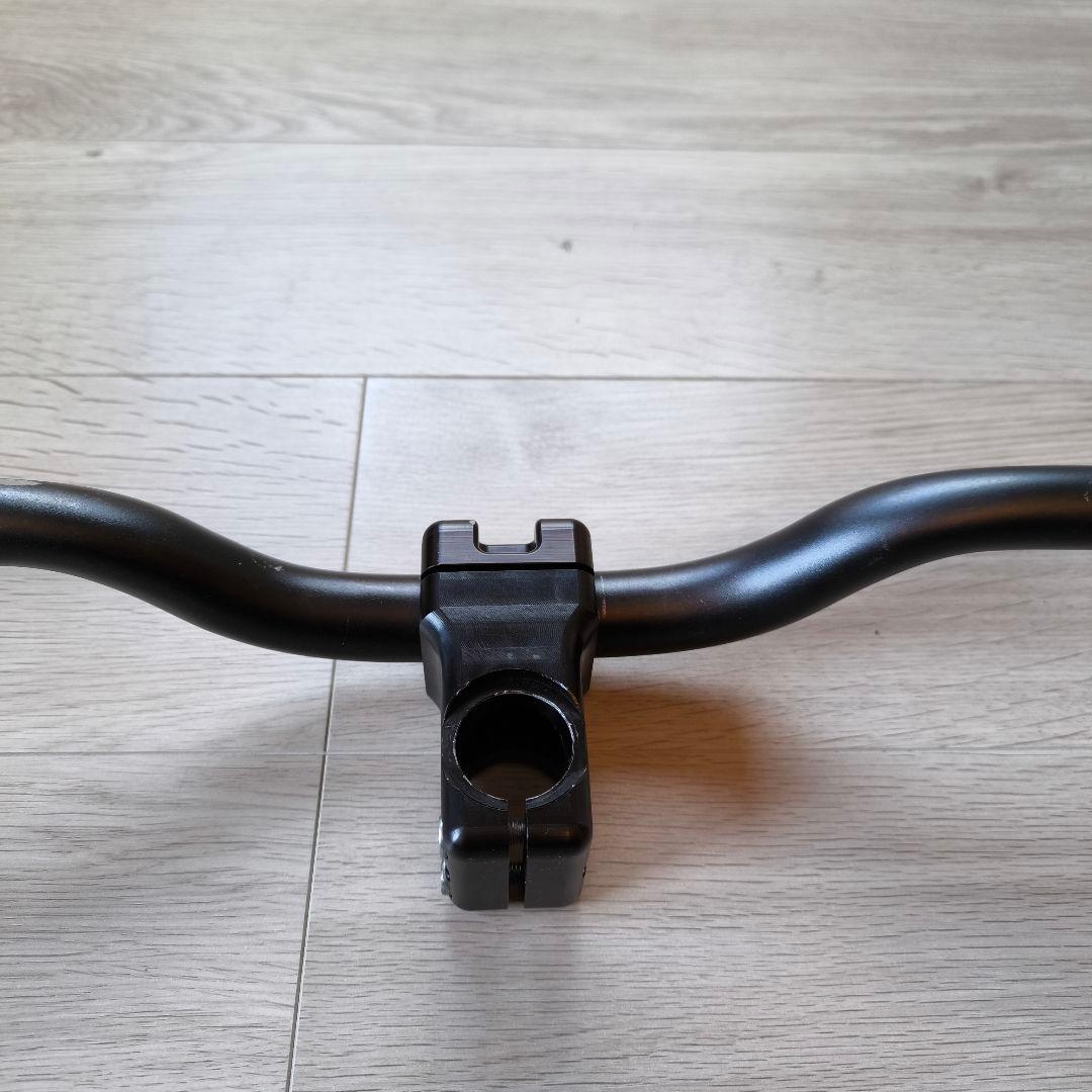 最高峰 CHROMAG Fubars 7075 ハンドルバー & ステム セット