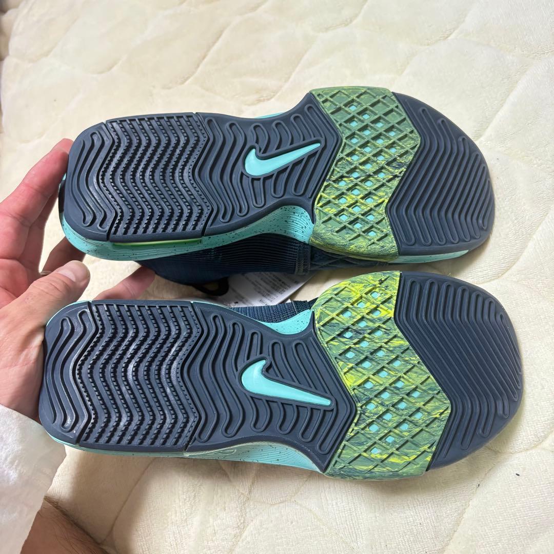 NIKE レブロン ウィットネス 24cm 新品どの角度からもレブロン存在感