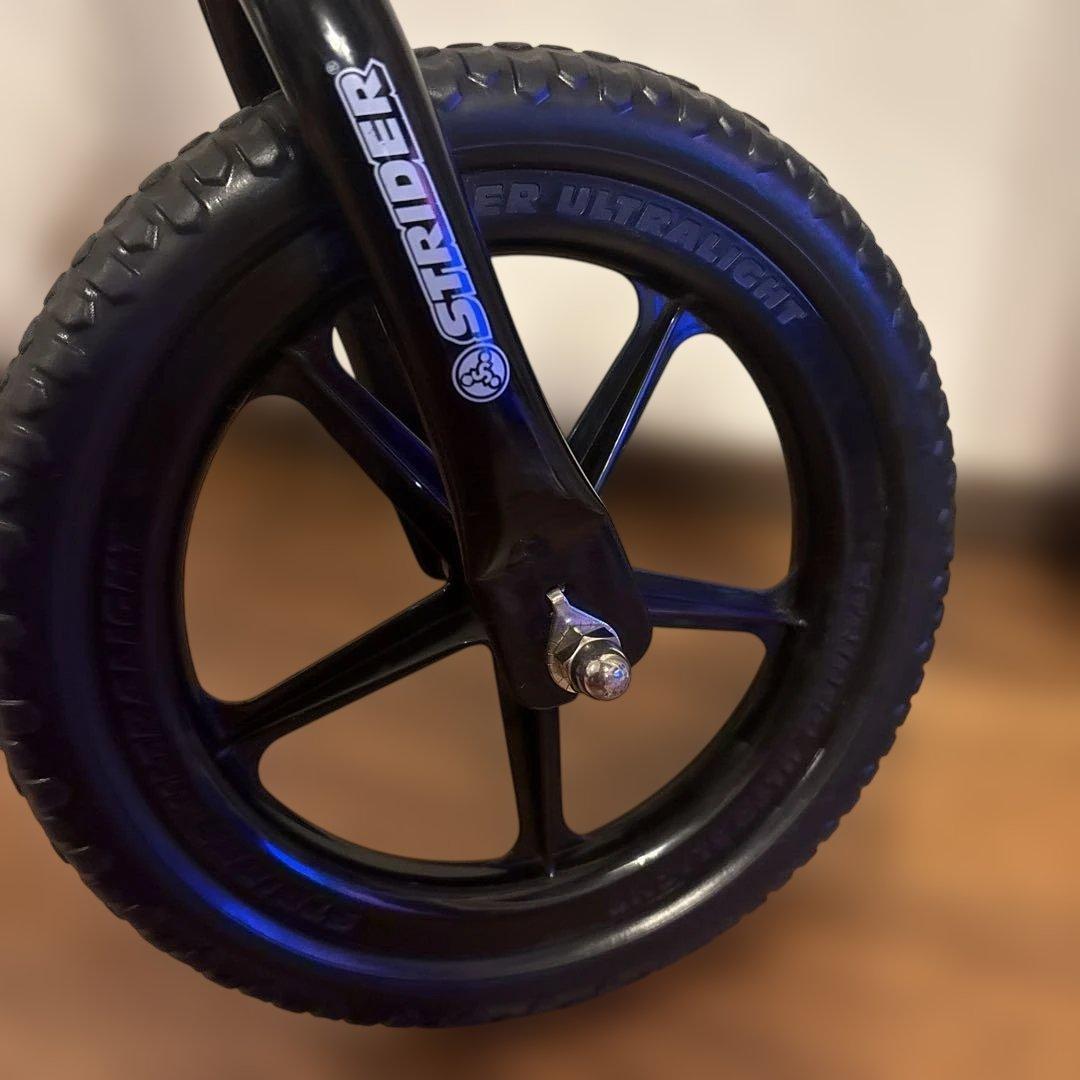 STRIDER ストライダー スポーツ 12インチ 日本正規品 イエロー　黄色