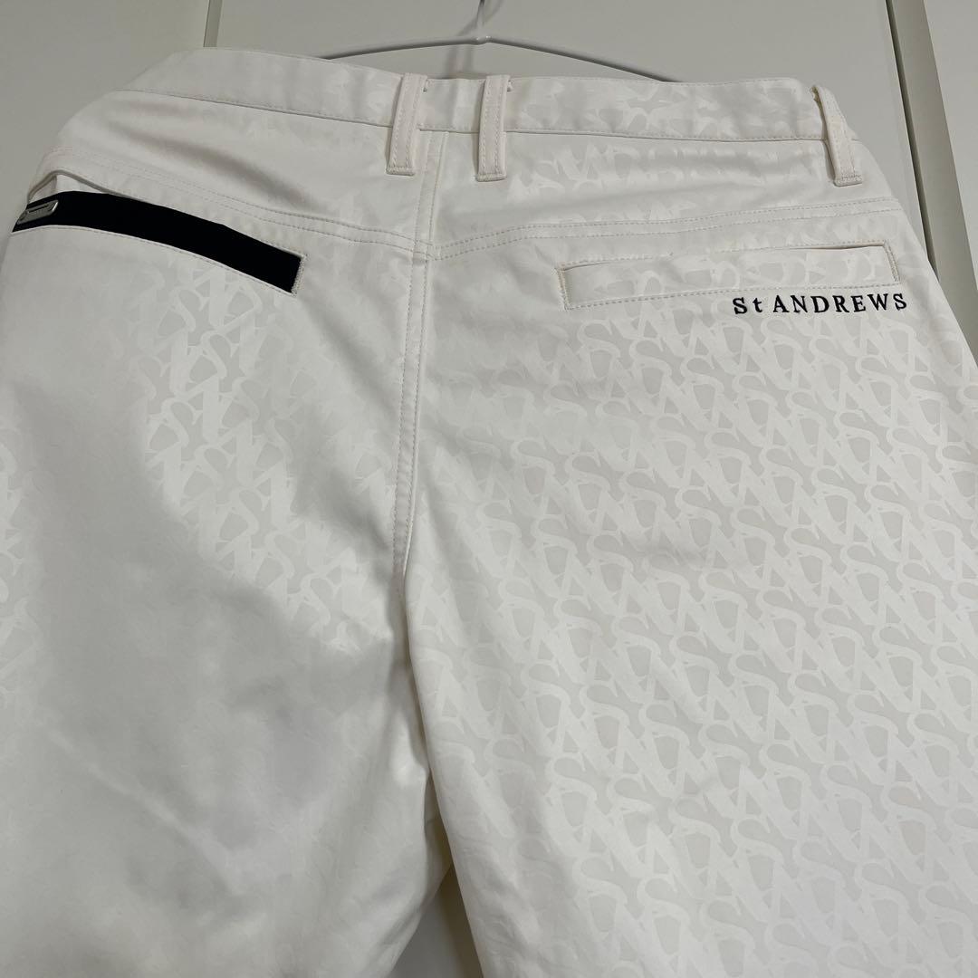 St ANDREWS ロゴ入りホワイトパンツ