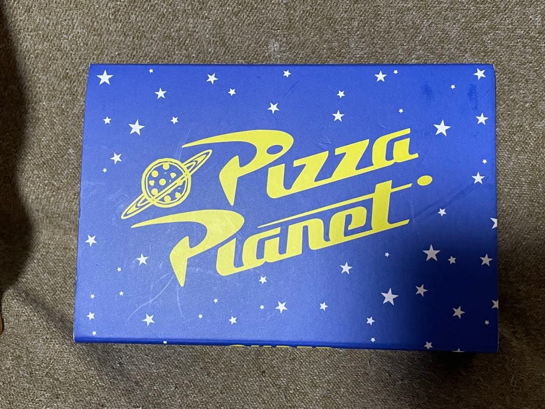 ディズニーストア　ピンバッジセット　ピザプラネット　リトルグリーンメン