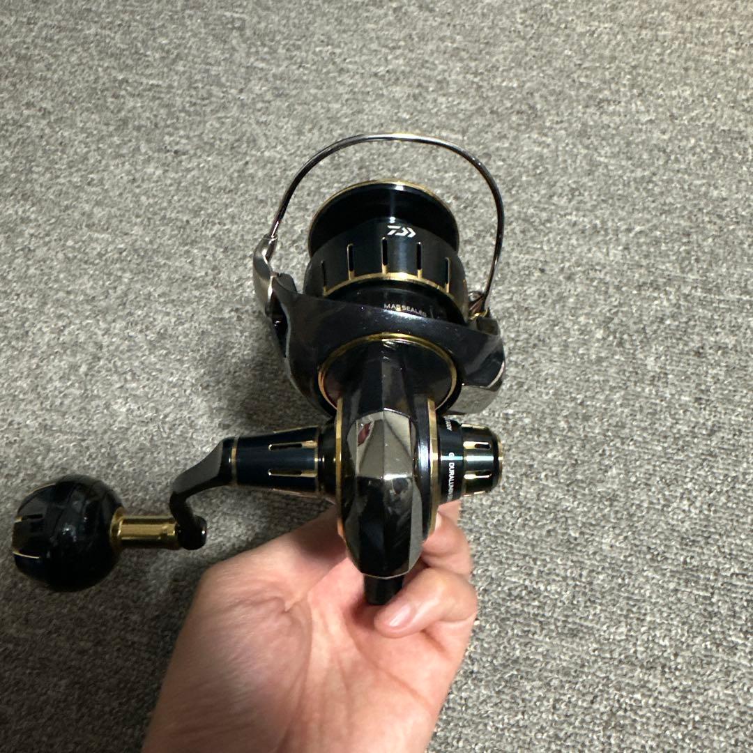 DAIWA 23SALTIGA 5000-H リール