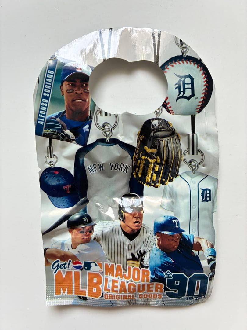 ペプシ　MLBグッズ　未開封26個　開封済み13種