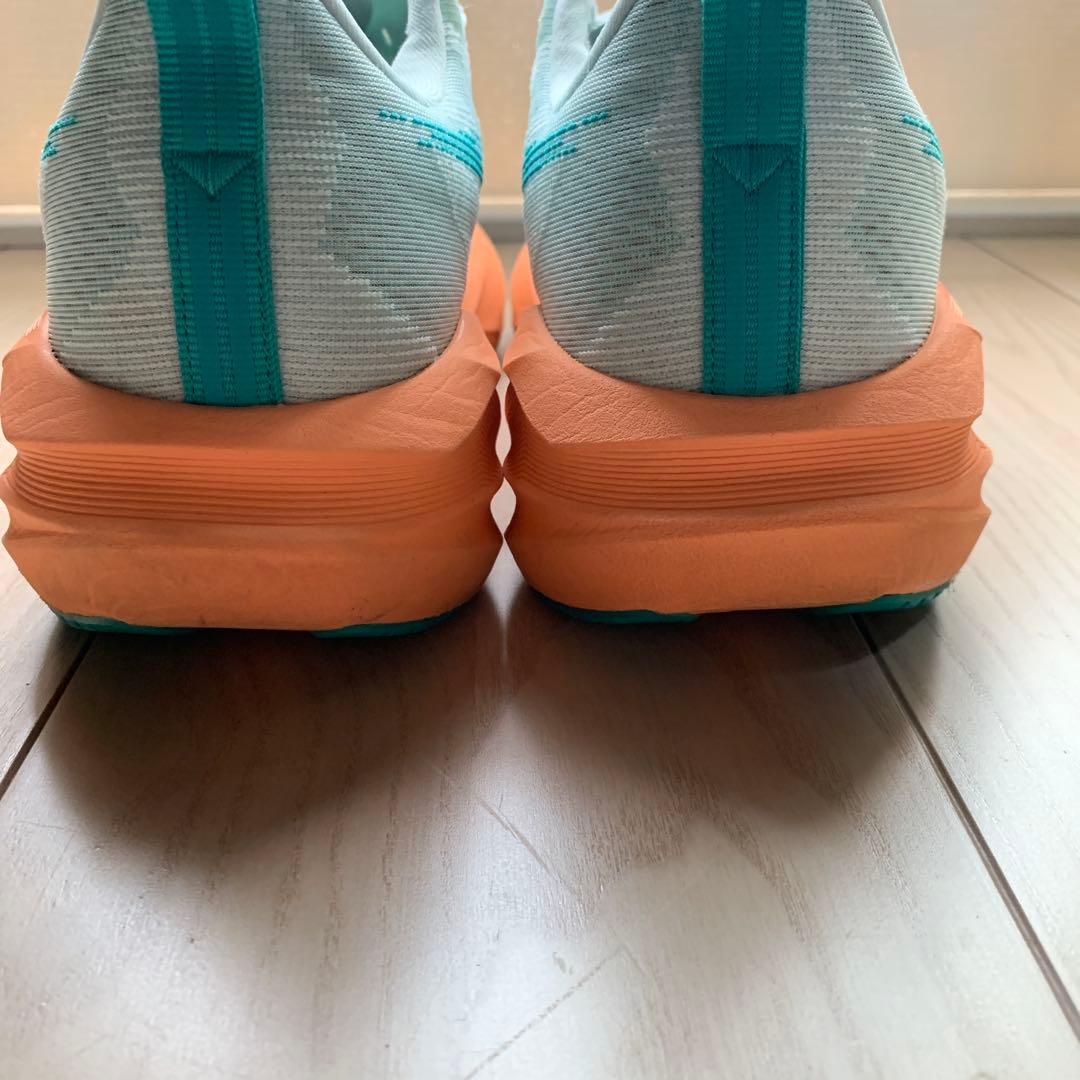 アシックス ノヴァブラスト5 ランニングシューズ メンズ26.0cm