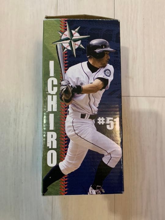 イチロー　非売品　2010ボブルヘッド フィギュア　15年前シアトル野球場にて