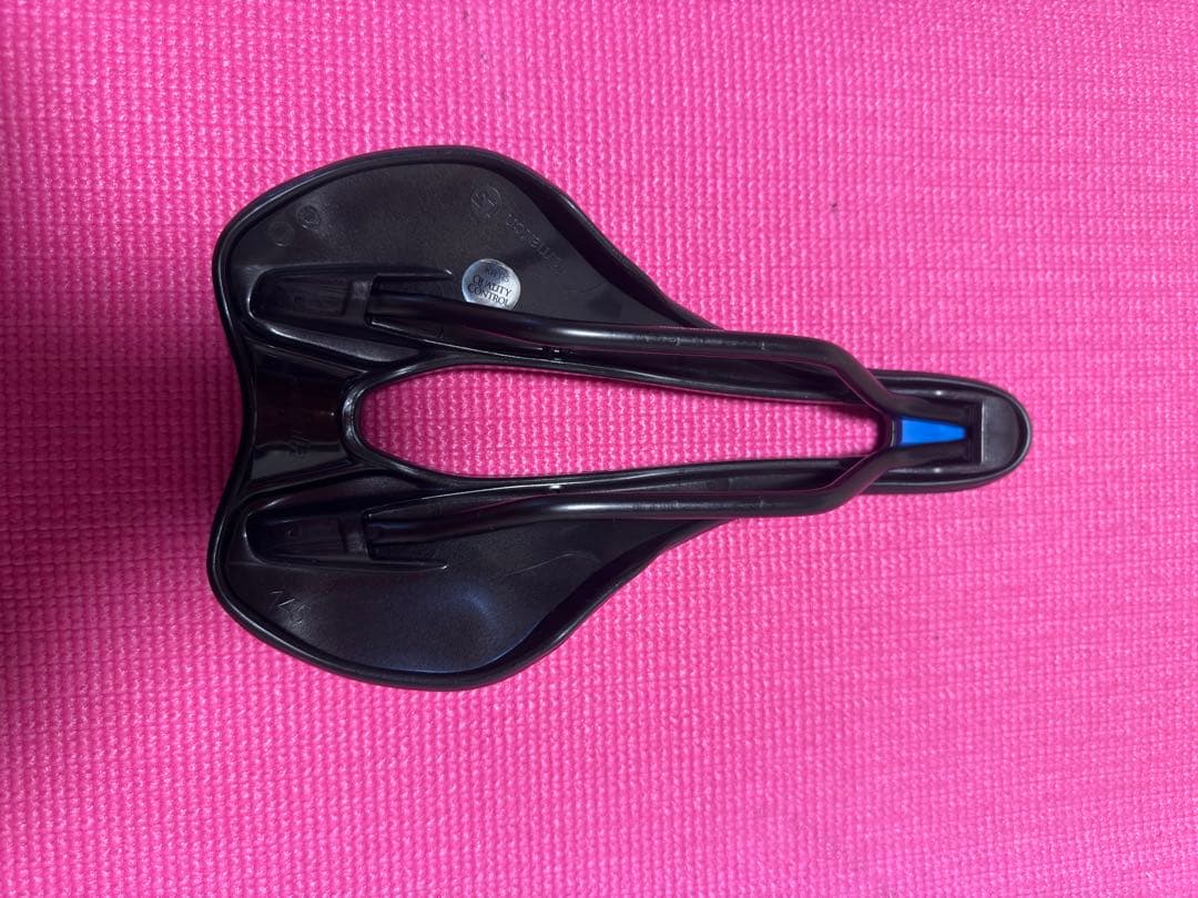 Selle Italia SLR Boost TM ブラック サドル