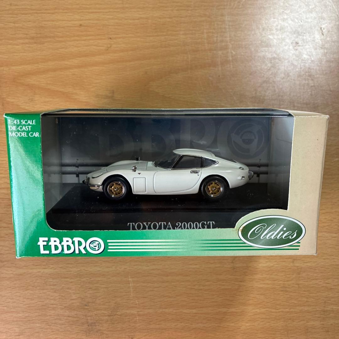 EBBRO 1:43 トヨタ 2000GT ホワイト