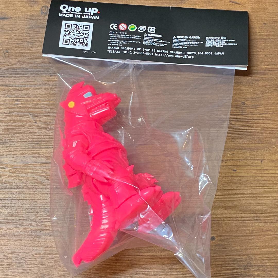 【限定】One up×KAIJIN メカゴジラMk2 蛍光ピンク ソフビ
