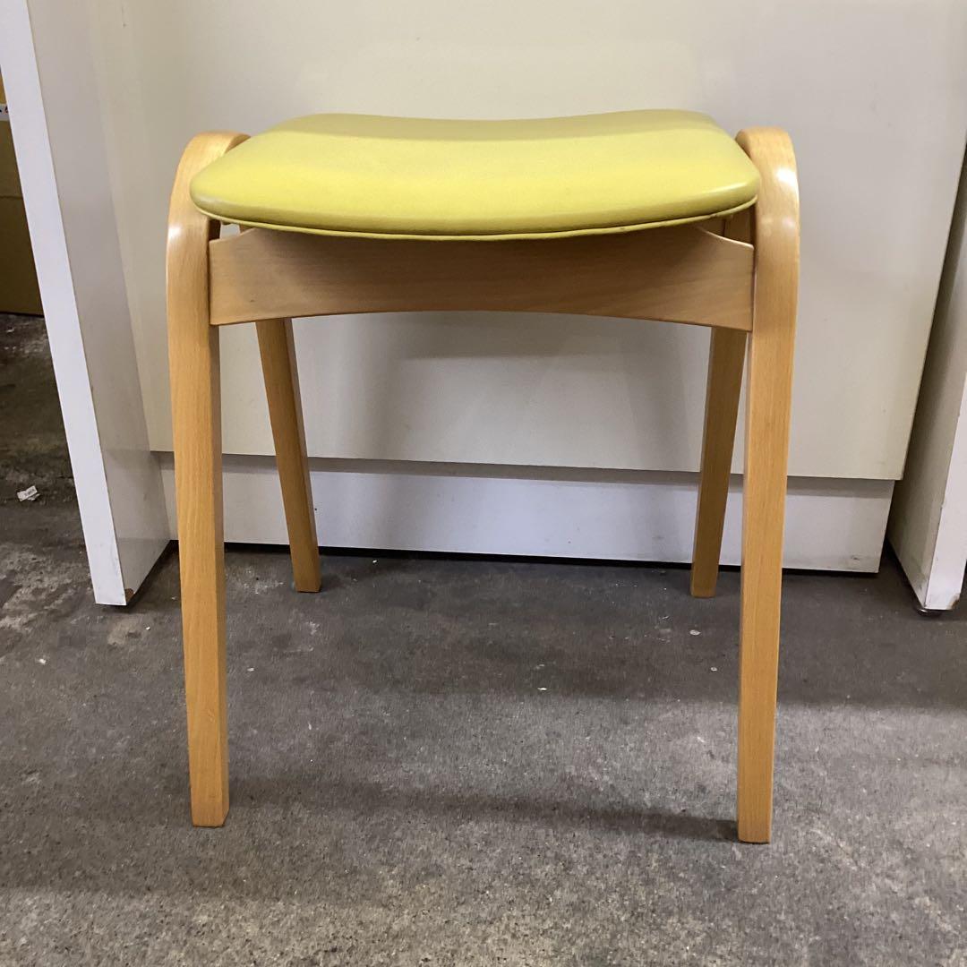 秋田木工　スタッキングスツール　ＵＳＥＤ