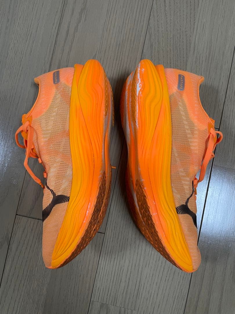 最終価格　プーマ（PUMA）ディヴィエイトニトロエリート3 オレンジ　27センチ