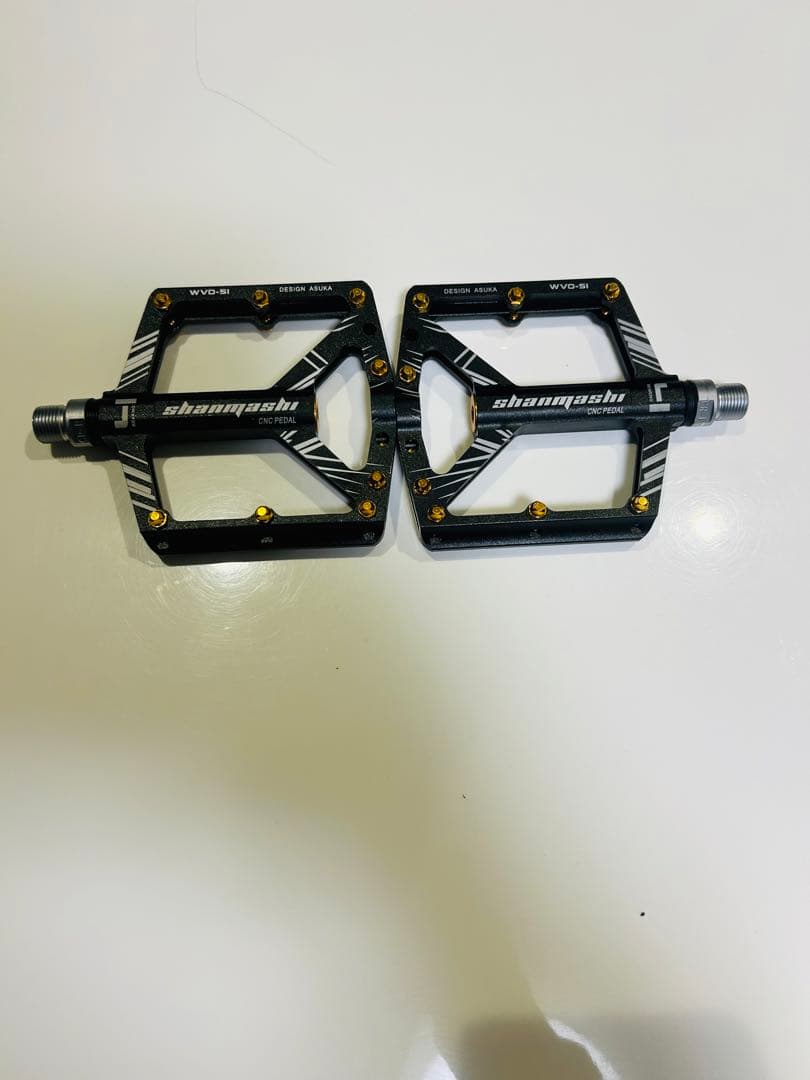 RITCHEY TRAILブラック ハンドル 730mm +CNC PEDAL