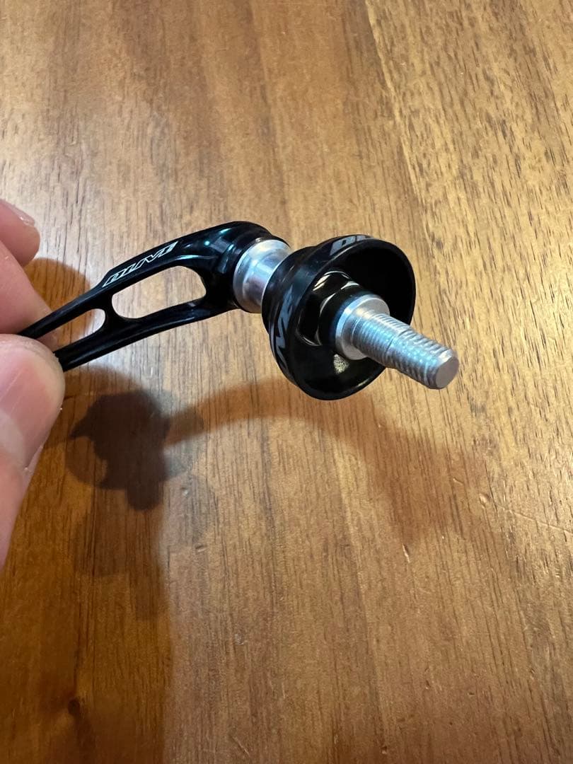 DLIVE エアーステア 40mm ブラック　シマノ