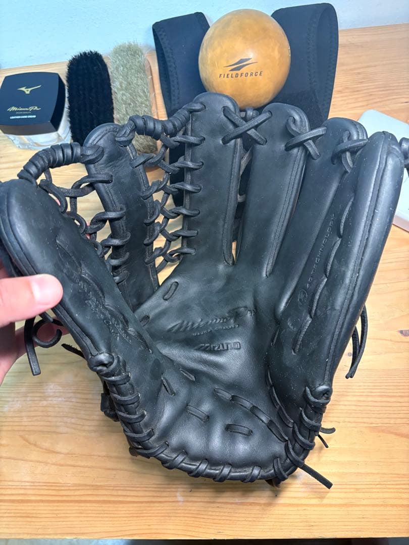 Mizuno ブラック 硬式野球グローブ