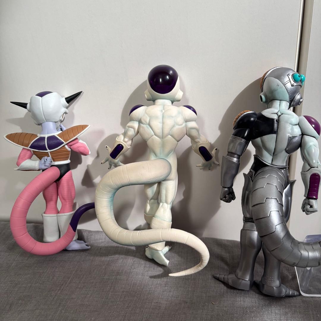 フリーザフィギュア