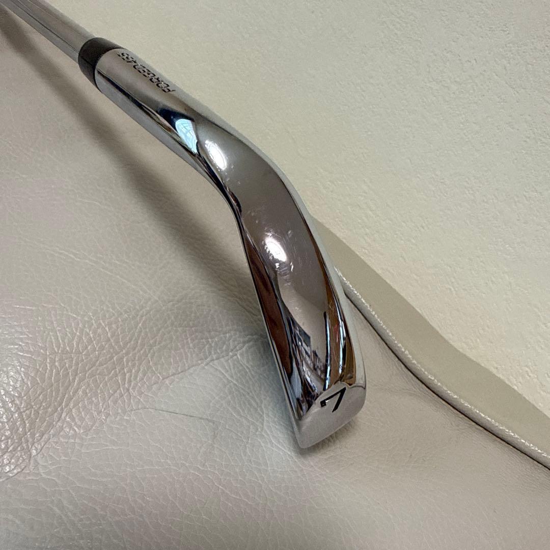 ラウンド未使用Callaway PARADYM 7番アイアン