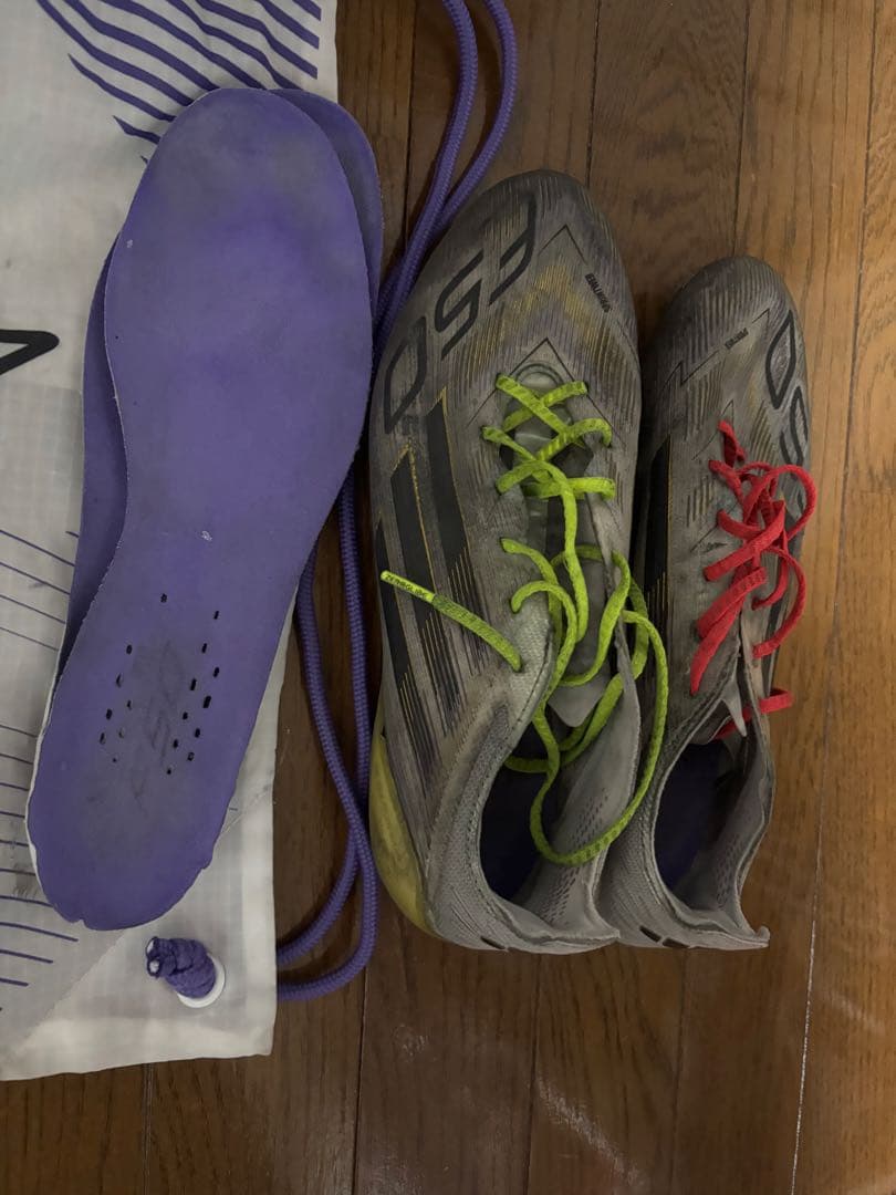 adidas F50 サッカーシューズ・スパイク