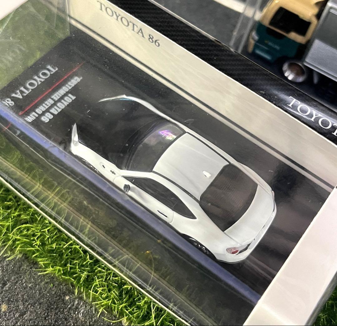 ミニカー 1/64 inno AE86 カスタマイズカラー　未開封