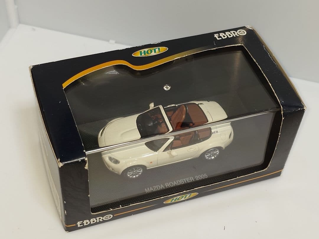 エブロ マツダ NCロードスター 1/43 ミニカー マーブルホワイト