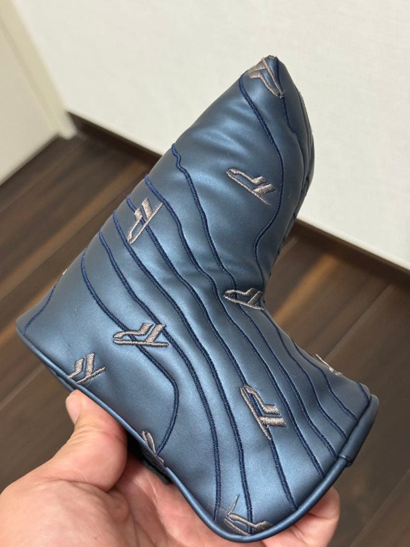 TaylorMade TP トラス　パターヘッドカバー付き　33インチ