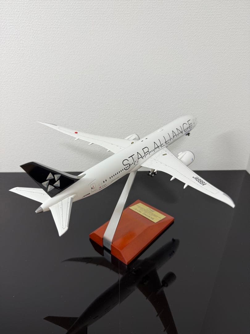 あ*ゆ様 1/200 ANA B787-9 スターアライアンス塗装 JA899A