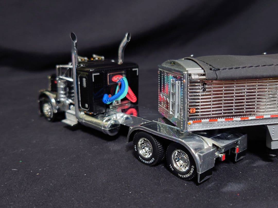 DCP1/64Peterbilt379ダイキャストプロモーション LC80