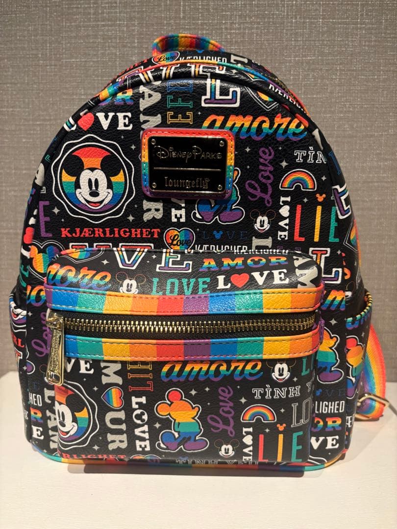 【美品】Loungefly ミッキーマウス バックパック